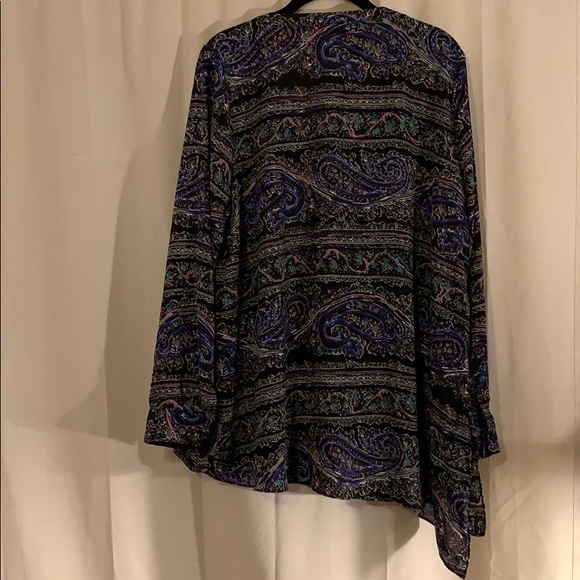 NWT Express Long sleeve tunic. Black w/multi color design XL. - Picture 4 of 11